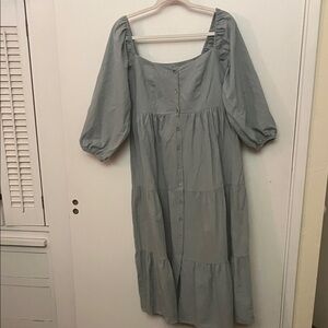 On You Sage green button down puffy sleeved tiered Dress size large